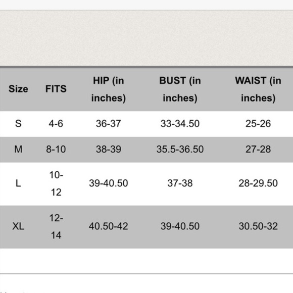 Lace Vest & Crew Neck Tee Set - Picture 4 of 4