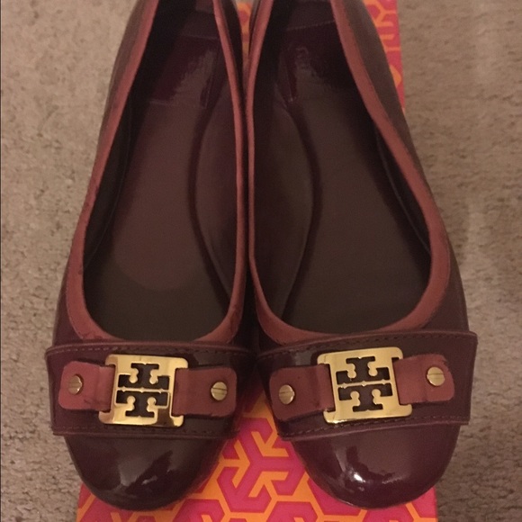 Used Tory Burch size 8.5 patent plum ballet flats