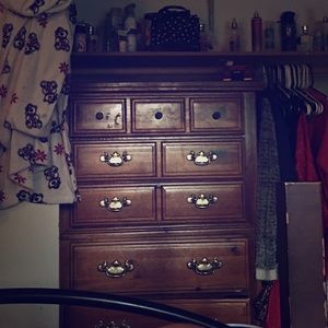 Dresser