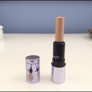 Benefit Watts Up sample