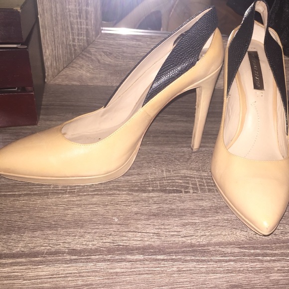 BCBG heels