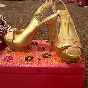 Gold shoes