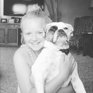 Meet your Posher, Ella