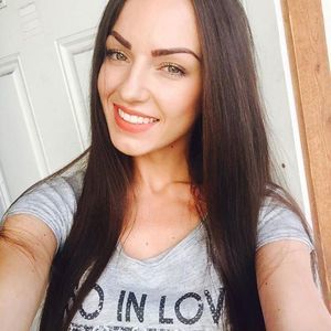 Meet your Posher, Ineta