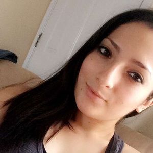 Meet your Posher, Ana