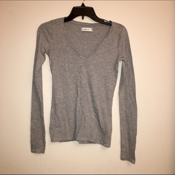Basic Staple Gray Long Sleeve! NWOT