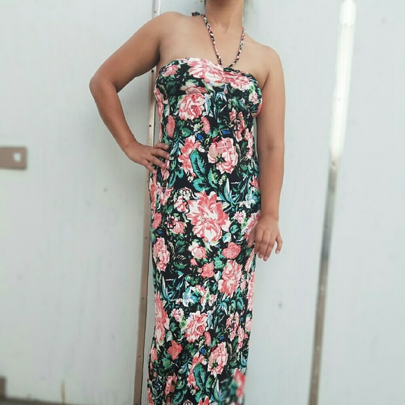 Forever 21 Dresses & Skirts - Forever21 Maxi Dress