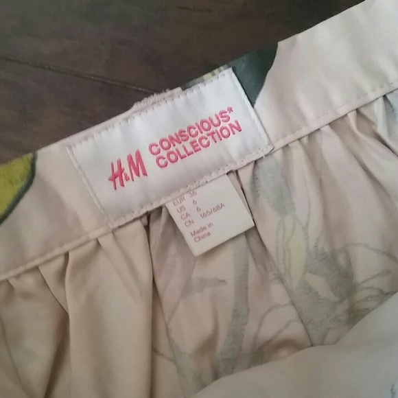 H&M Conscious Collection Skirt - Picture 3 of 3