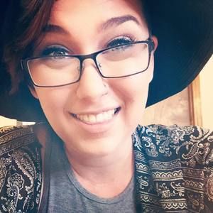 Meet your Posher, Molley