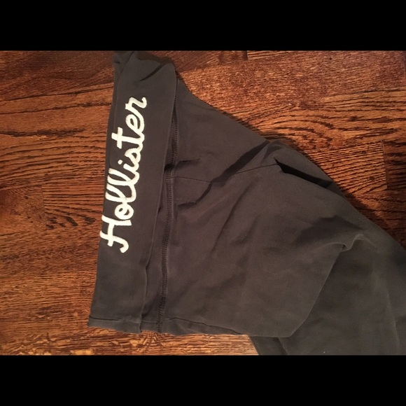 Hollister yoga pants