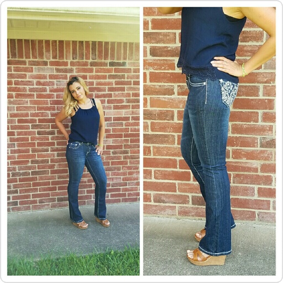 CLOSET CLEAR OUT! Sassy Rose Embellished Jeans - Picture 3 of 7