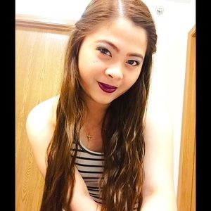 Meet your Posher, Krizia ann