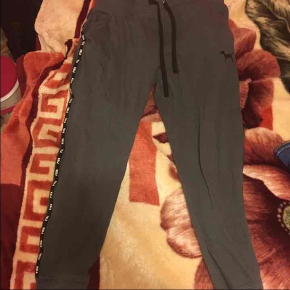SOLD ❌🚫PINK joggers