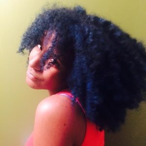 Meet your Posher, Isis