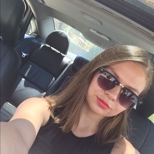 Meet your Posher, Kaitlyn