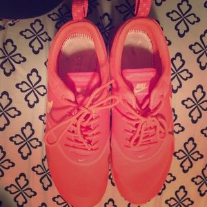 Nike women's Air Maxes