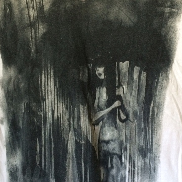 🔴3/$10 Urban Outfitters Emo Girl in Rain Tee - Picture 3 of 4