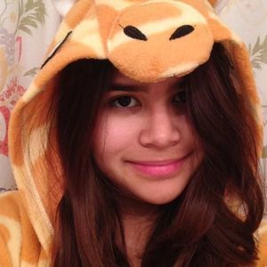 Meet your Posher, Renata