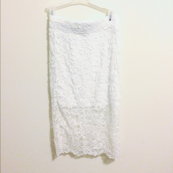 New Lace skirt with back slit