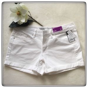 NWT, white Mossimo shorts, size 8
