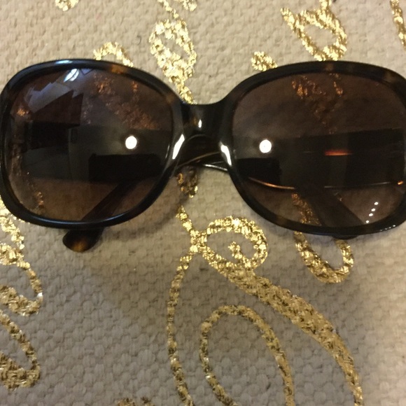 Sunglasses - Picture 1 of 3
