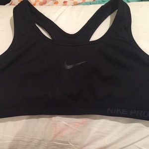 Black Nike Pro Sports Bra!