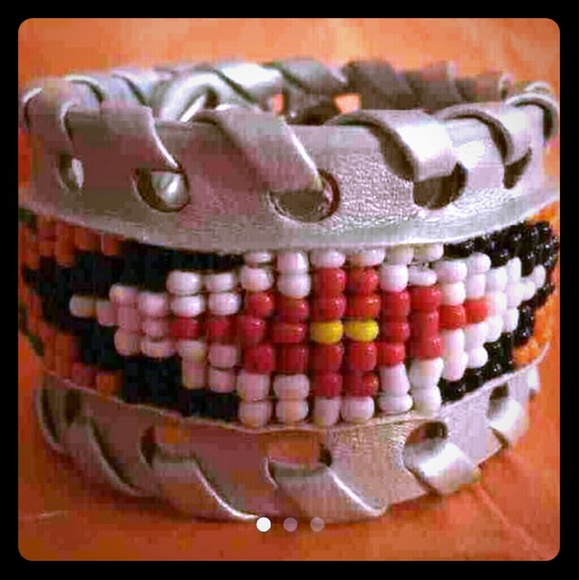 NWT Trendy Thick Beaded Bracelet by BUCKLE