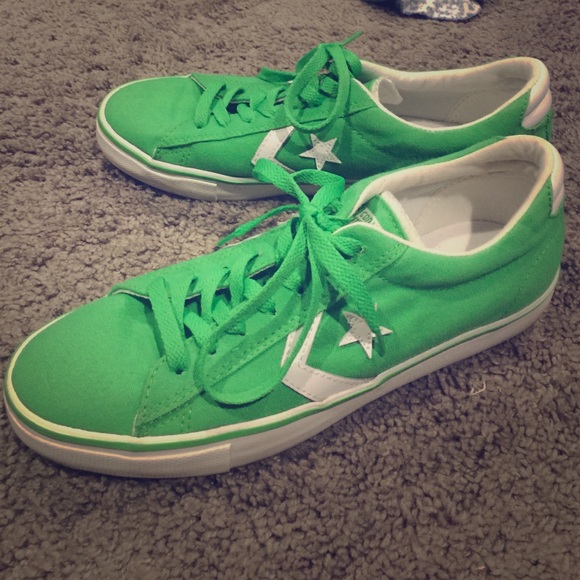 green converse allstar shoes