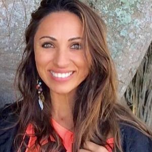 Meet your Posher, Carla