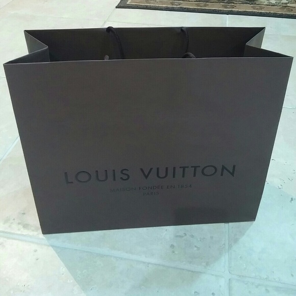 Louis vuitton shopping bag.