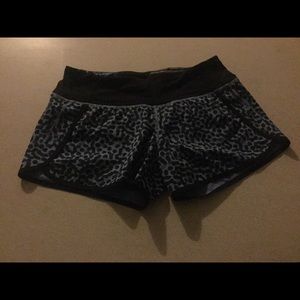 Lulu shorts