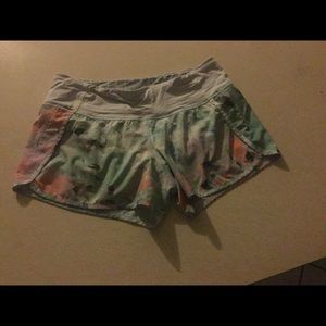 Lulu shorts