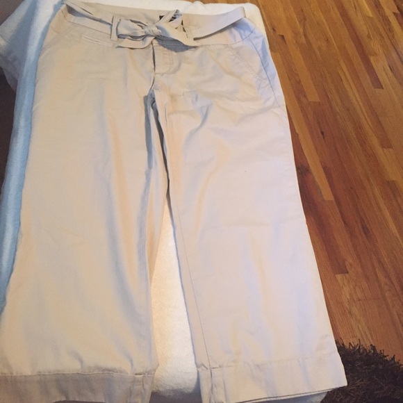 Khaki Dress Express Capris Size 8 Worn Once