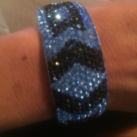 Beautiful bangle - Picture 3 of 3