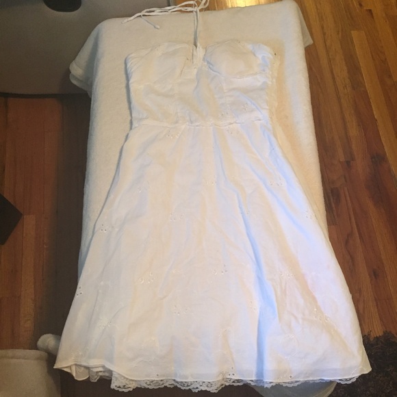 Speechless White Halter dress Size 5 GUC