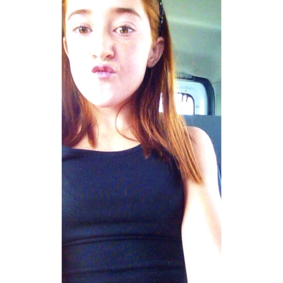 Meet your Posher, Emily - Picture 1 of 1