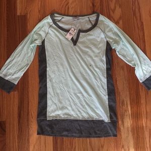 Express 3/4 sleeve T
