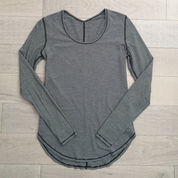 (nwot) Lululemon Yogini 5 Year LS