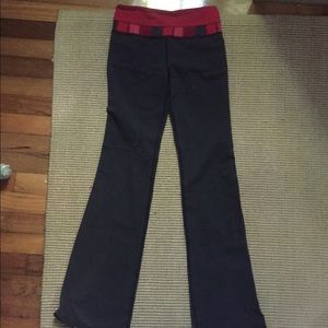 Lulu lemon yoga pants