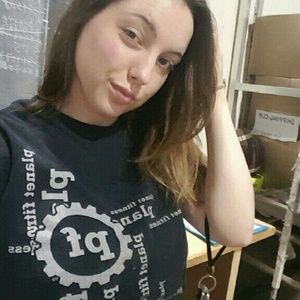 Meet your Posher, Victoria