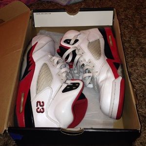 Air Jordan 5 "fire red"