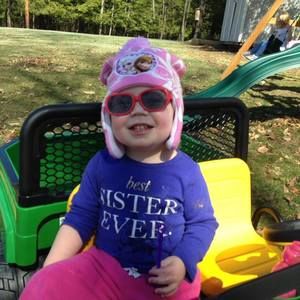 Meet your Posher, Caitlin