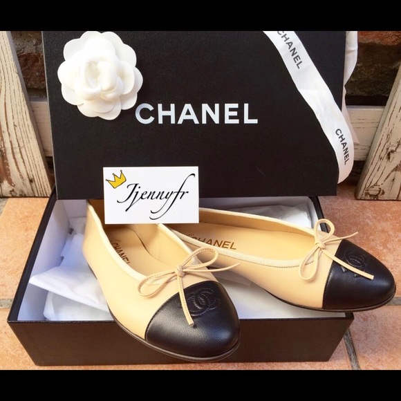 Sold NIB Chanel beige ballet ballerina flats 37