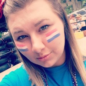 Meet your Posher, Alexia