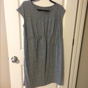 EUC Liz Lange maternity dress size XL