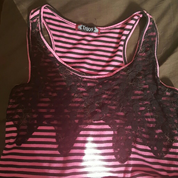 Cute Top Trixxi