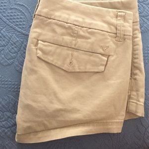 American eagle khaki shorts