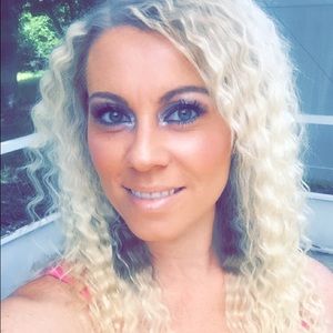 Meet your Posher, Beverly