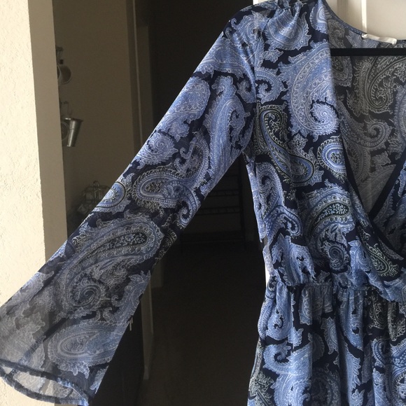 blue paisley romper - Picture 2 of 4