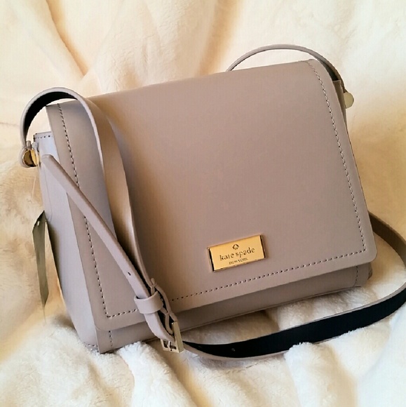 kate spade Handbags - NWT Kate Spade Crossbody